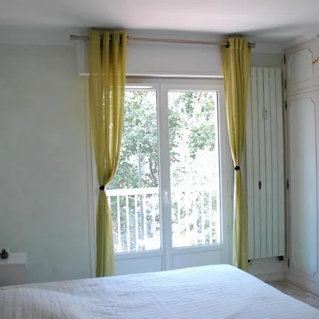 Διαμέρισμα Large Apartment In Antibes Close To The Beach With Terraces And Sea View By Weekome *